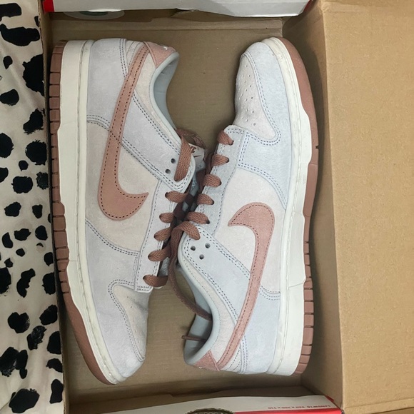 Jordan Shoes - Women’s Nike Dunk Low Retro Fossil Rose-Aura